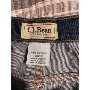 New L.L. Bean Classic Fit Blue Denim Jeans size 36X30